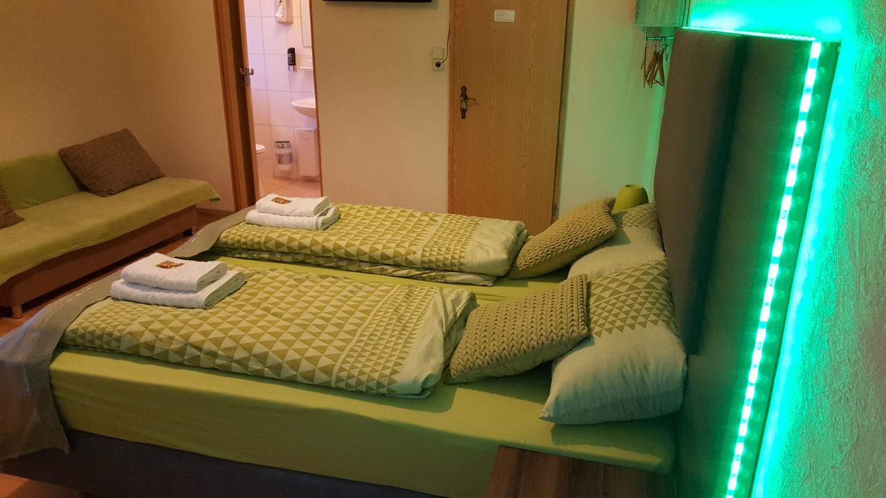 Kansakar Hotel Kaiserslautern Extérieur photo