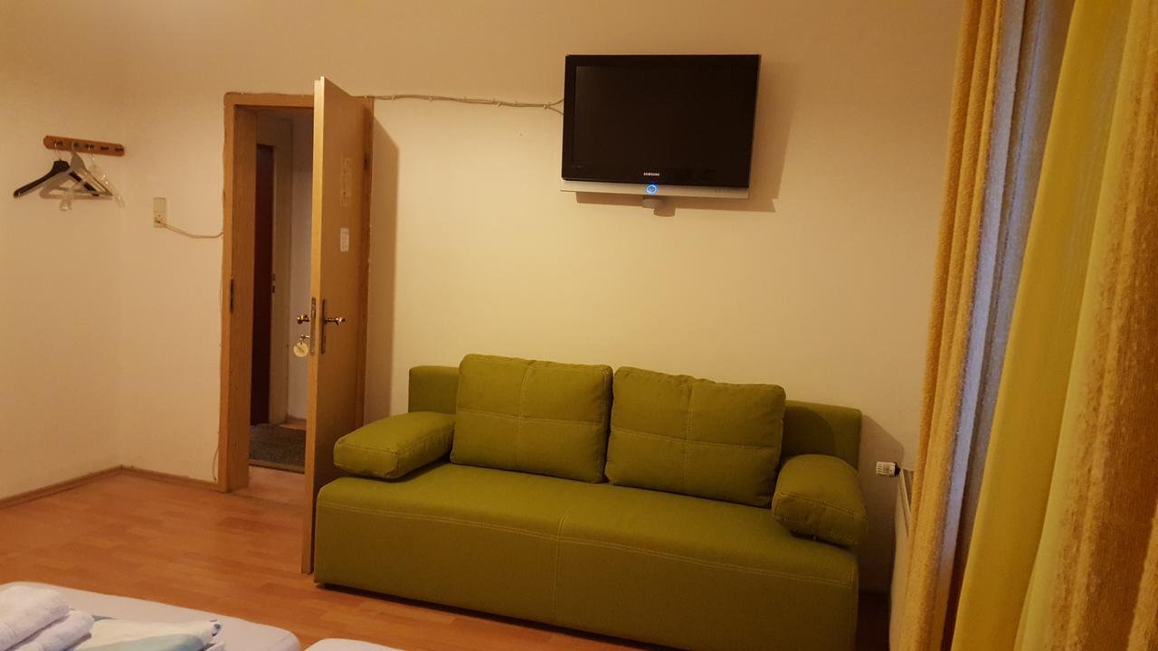 Kansakar Hotel Kaiserslautern Extérieur photo