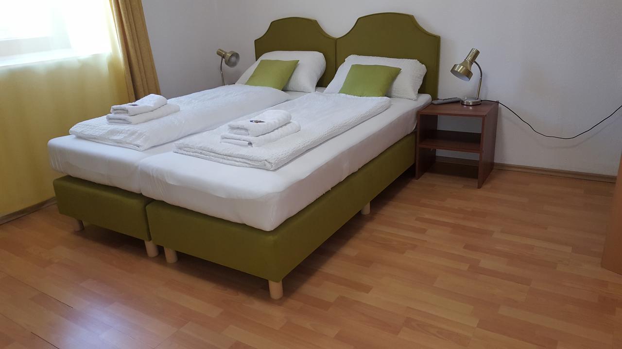 Kansakar Hotel Kaiserslautern Extérieur photo